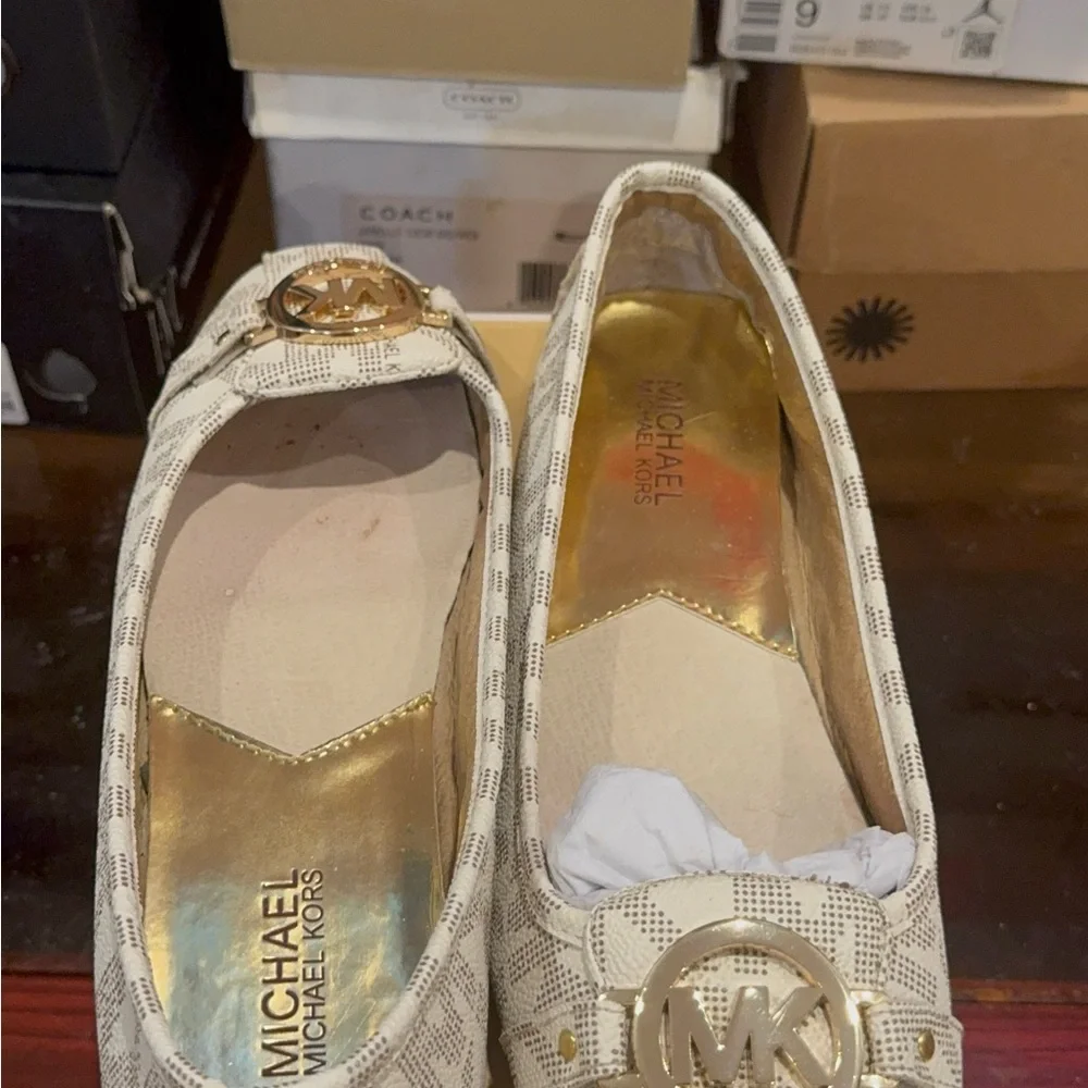 Michael Kors Cream Logo Ballet Flats with Gold MK Emblem